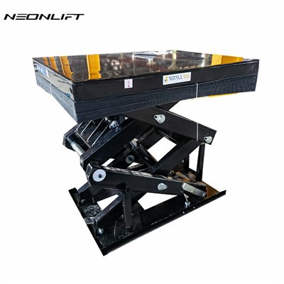 Tukkumyynti pieni nostopöytä